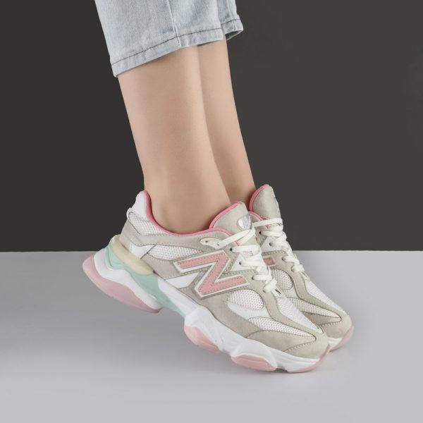 کفش و کتونی زنانه و دخترانه مدل نیوبالانس 9060 NEW BALANCE رنگ طوسی صورتی کد M569